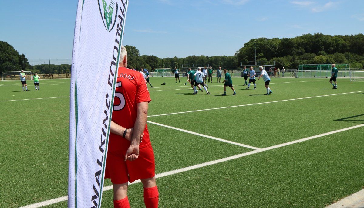 Walking Football-Teams spielen beim bisher größten Turnier im FVN für den guten Zweck